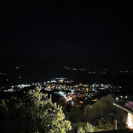 Alva Vendégház Gjirokastra